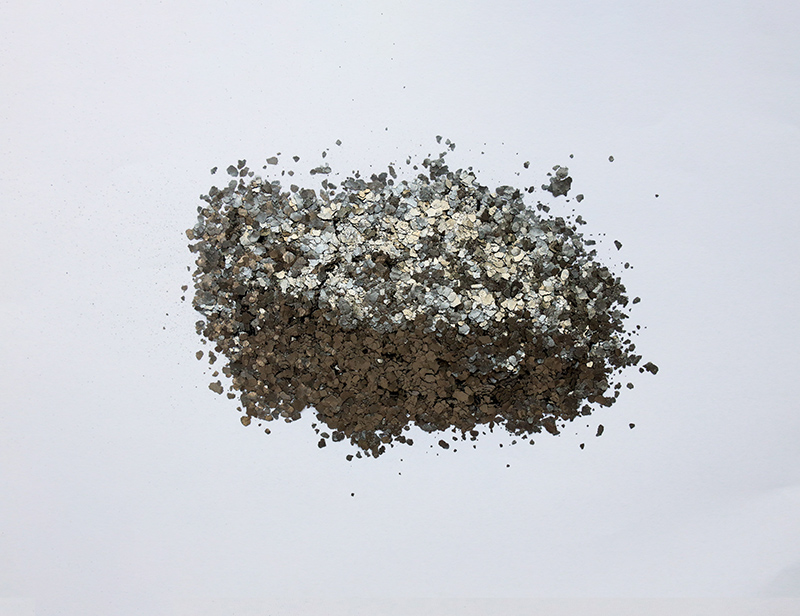 32目鳞片石墨含碳量95